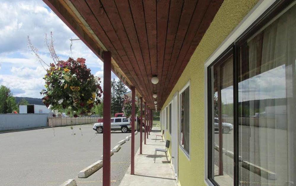 Motel Westwood 100 Mile House