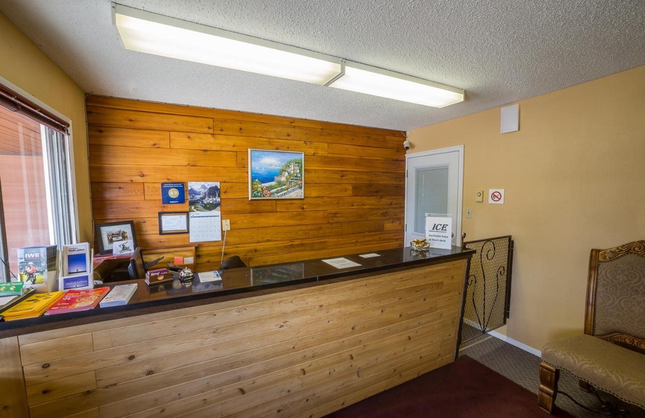 Motel Westwood 100 Mile House